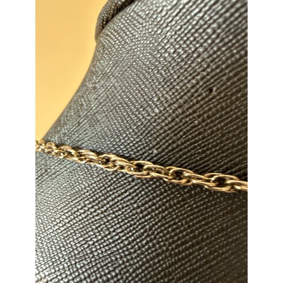 Vintage Angel Cherub Cameo Pendant Necklace With Gold-Tone Chain - Picture 6 of 14